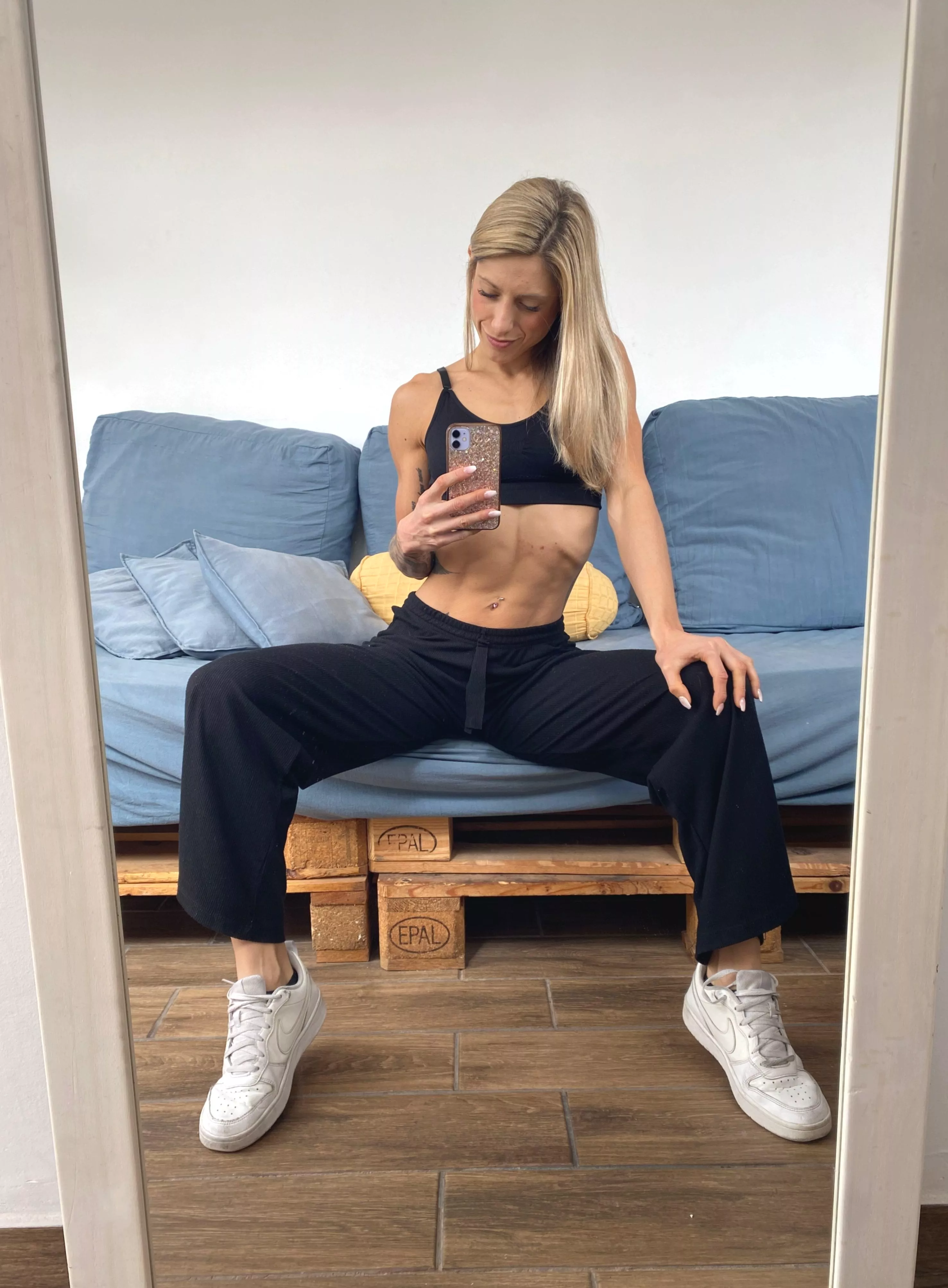 sweet like ice cream (F) posted by boldxblossom