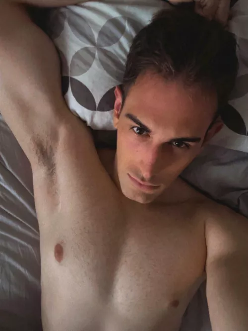 Would you bury your face in my pits? by AlejaRose03