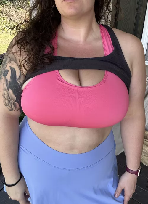 Would you take a minute to watch me do yardwork if you saw me outside? by DaliaJade