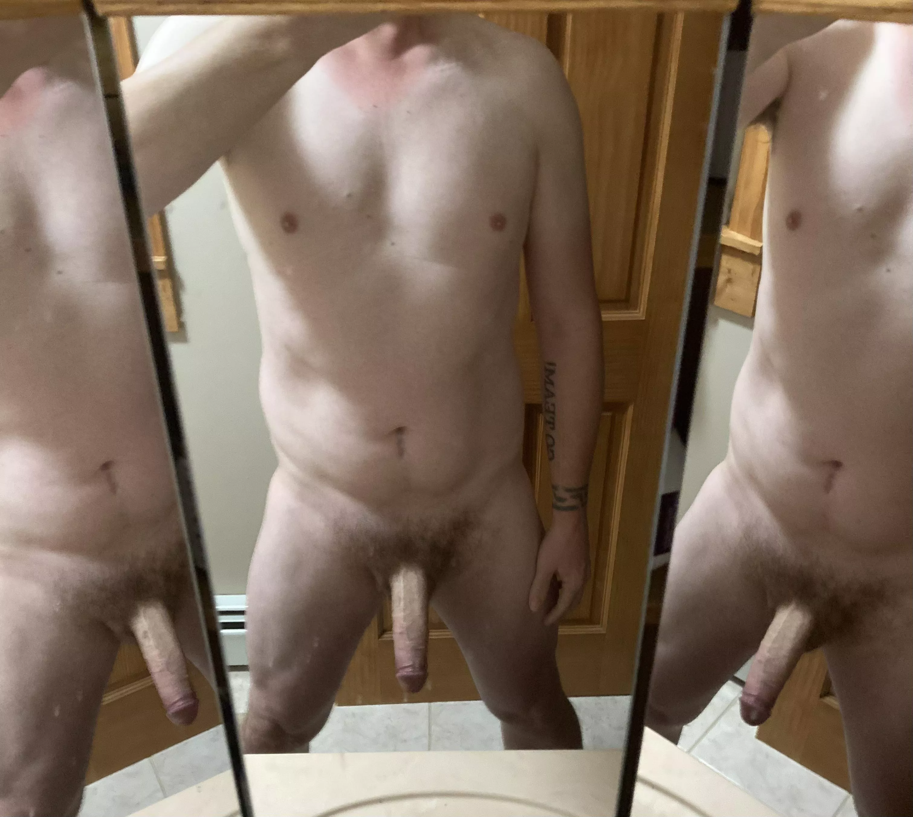 [45] Getting ready for work. I keep getting distracted posted by JesseLoves00