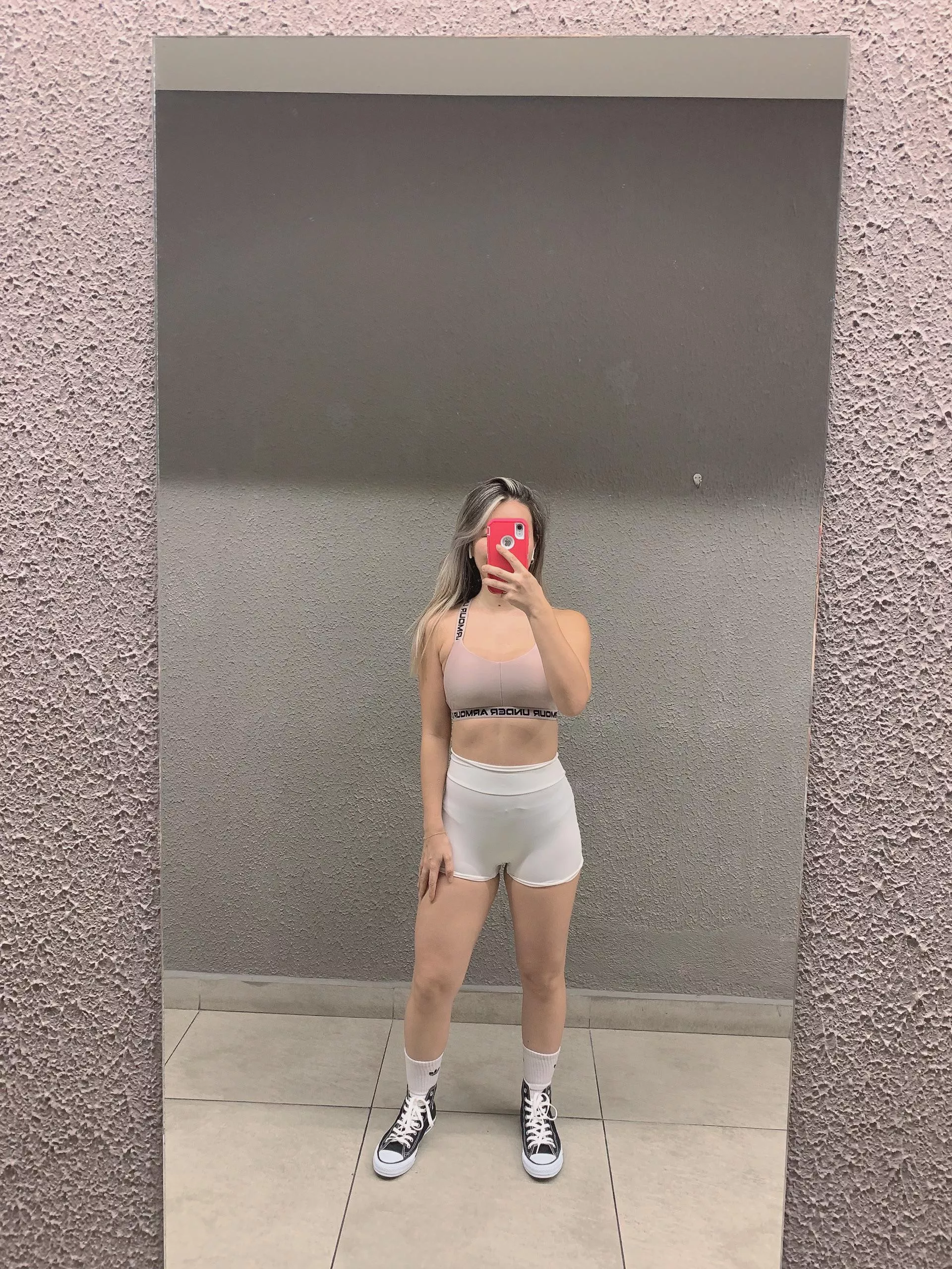 Am I hot Japanese girl ? posted by sunsunny23