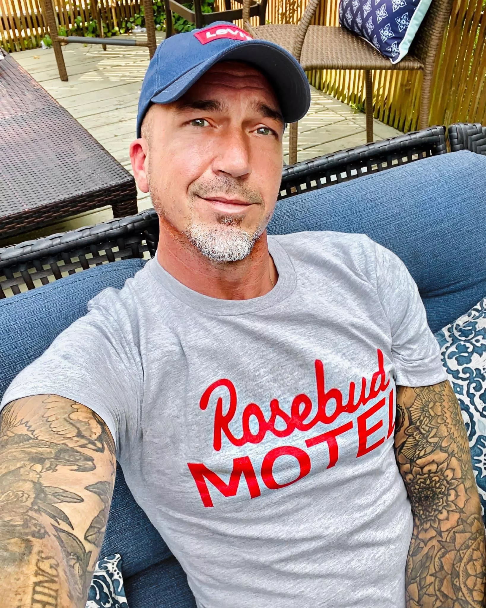 Any Schitt’s Creek fans out there?  posted by shawnerific