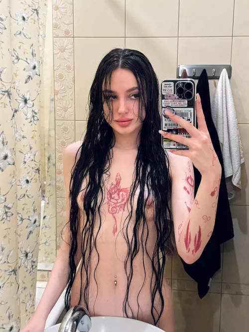 are you digging my slick wet hair look by hirahenna