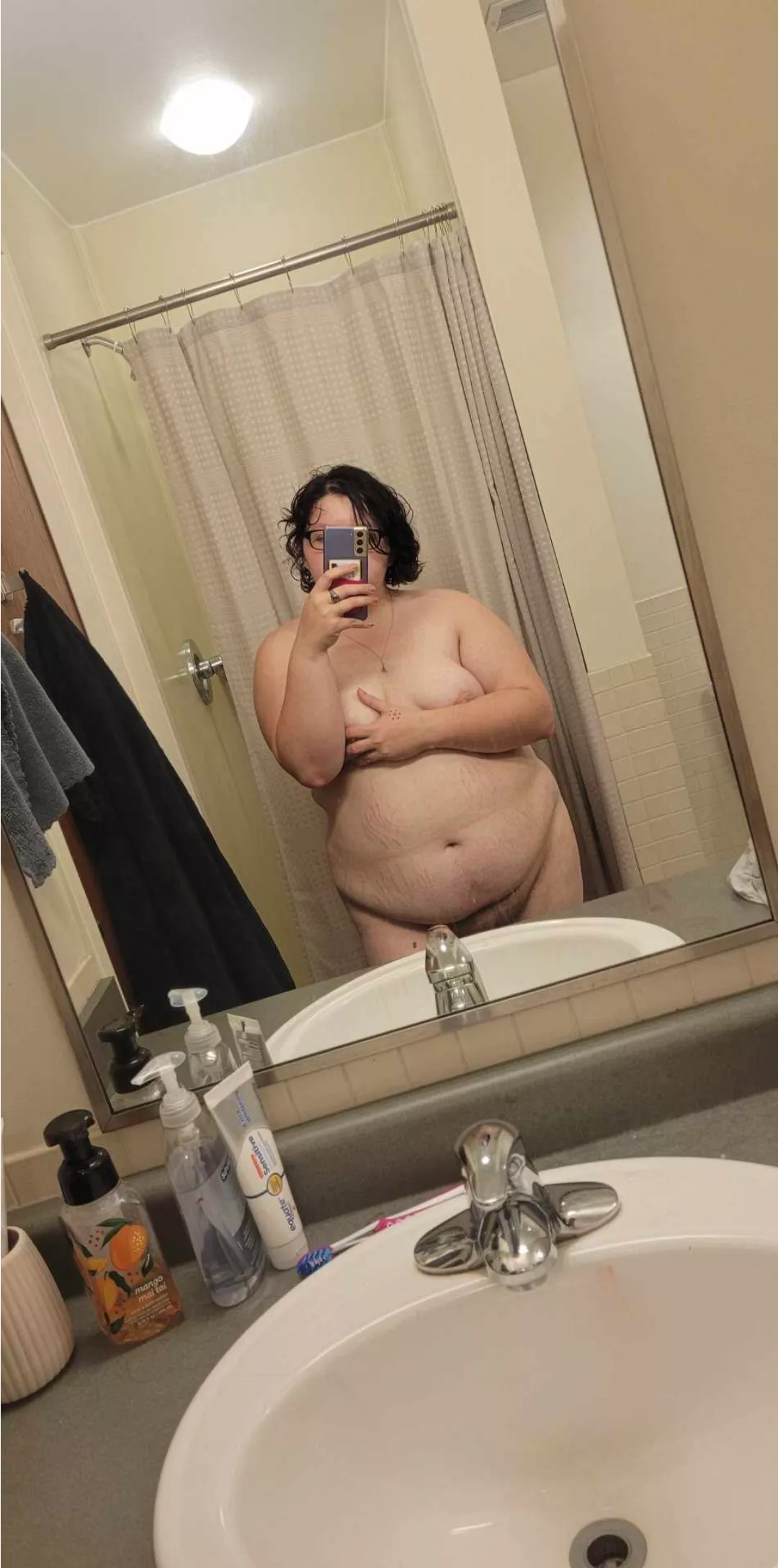 Chubby College Girl Fresh And Clean 🚿 posted by Moon_Sun_Stars27