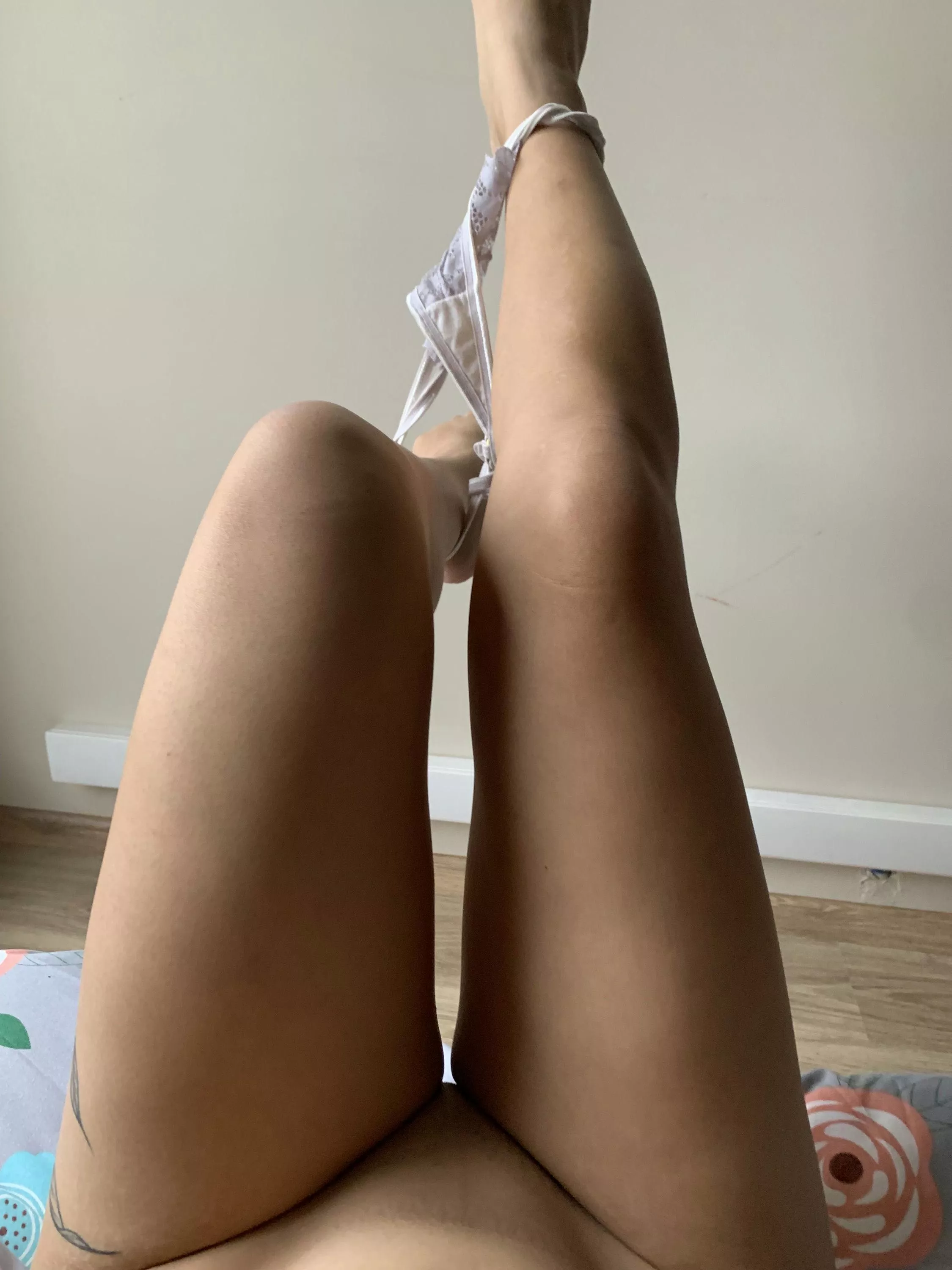 Condom or raw? posted by Baby_gurLYY