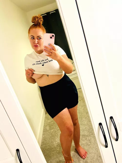 Crop top for the belly lovers by Extreme-Run-4518