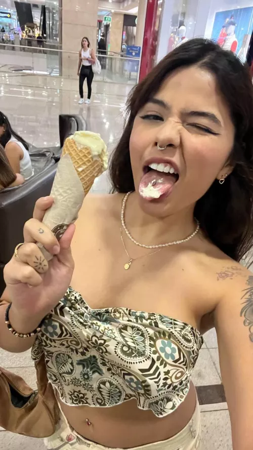 do you think she noticed  by chicxgoddess