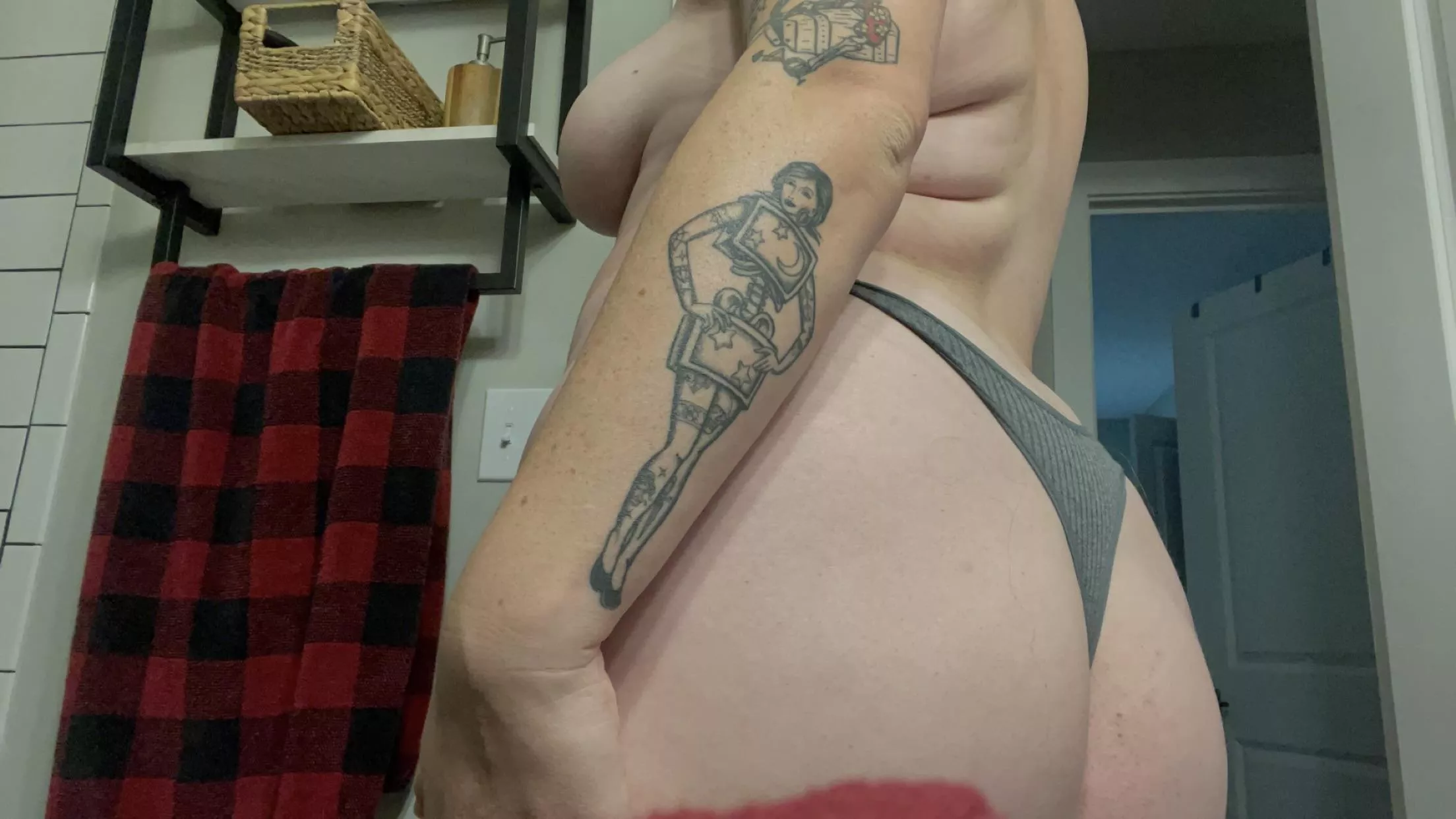 Enjoy the view  posted by Kelsbaby77