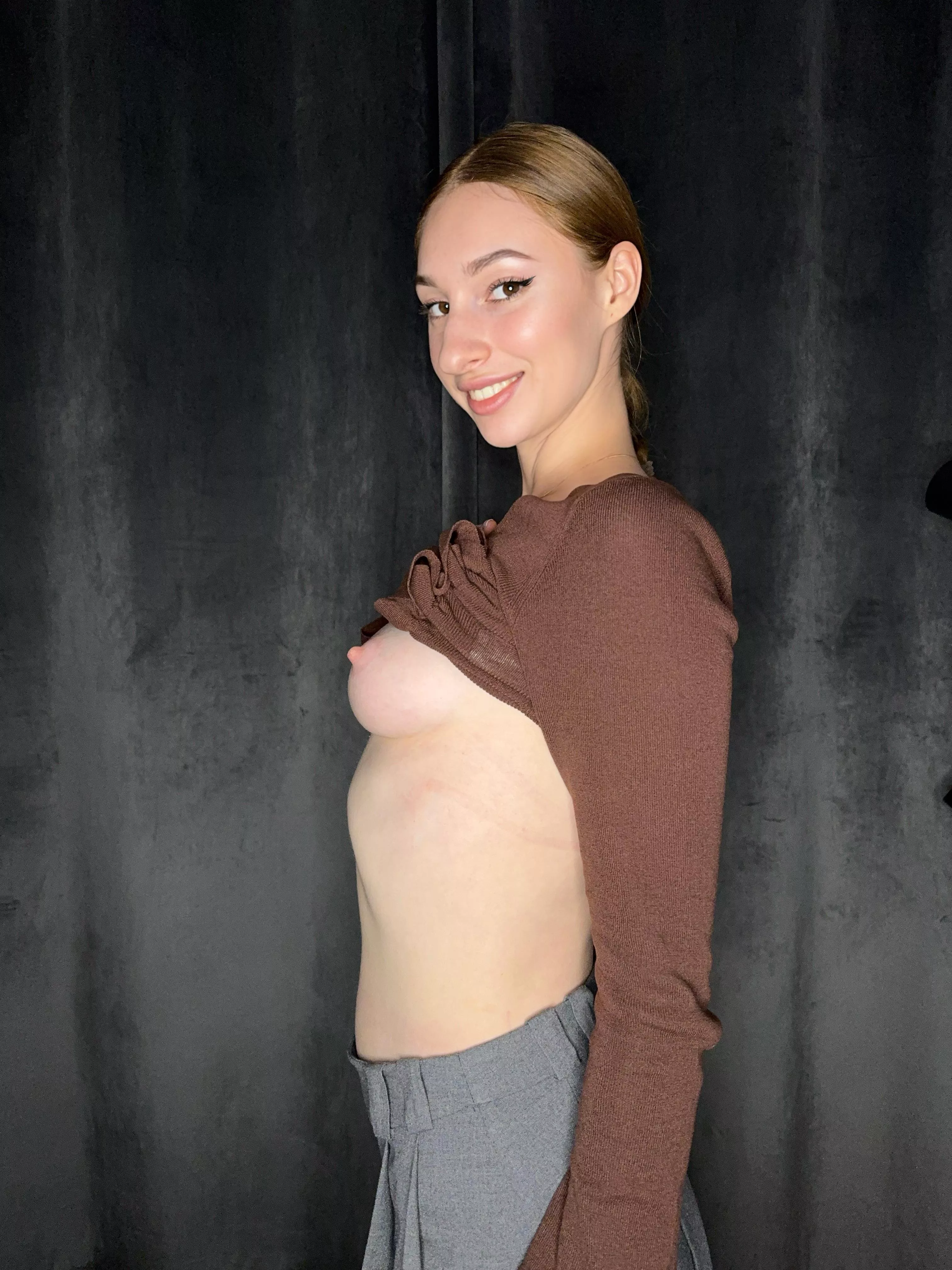 Hi <3 posted by irifoxy