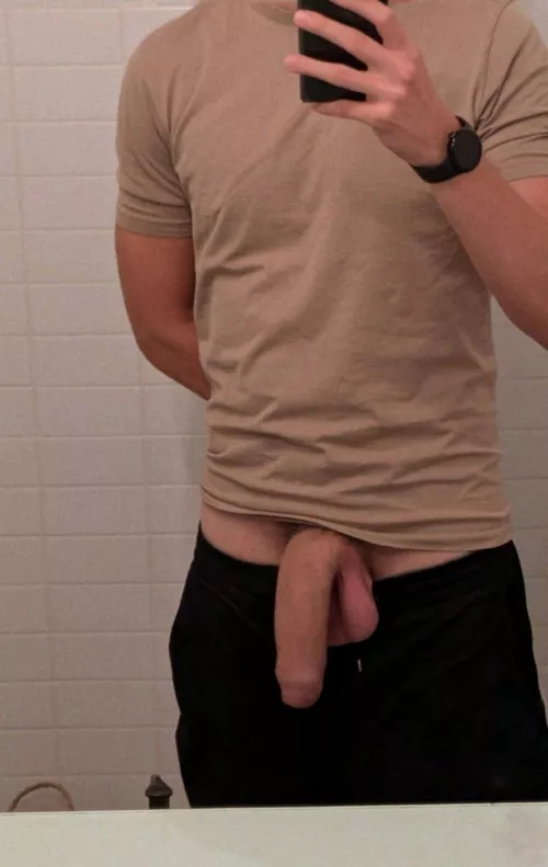 Hi 👋🏼 by Tasty-Hospital-7817