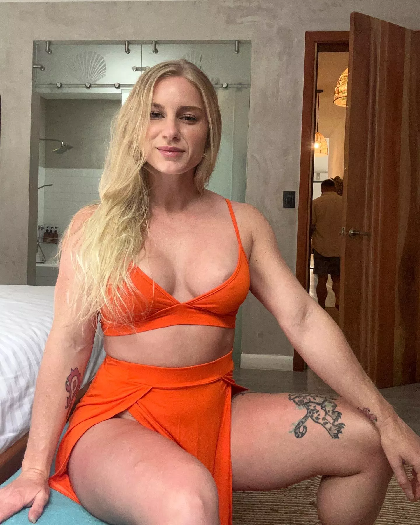 I think orange looks good on blondes posted by talulahmae_fit