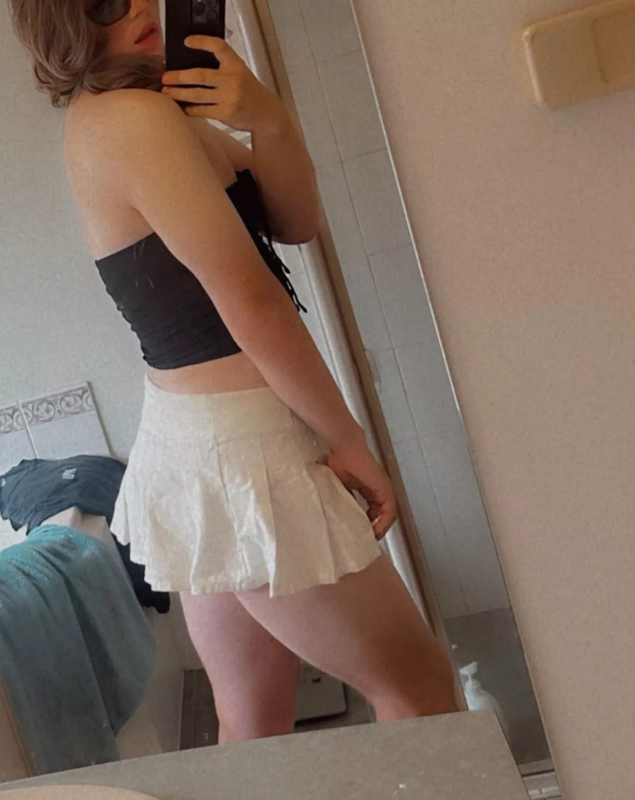 Loveee a pleated mini skirt ☺️ posted by Femboy_Chloe_