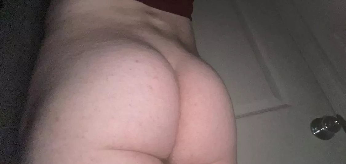 Need some bbc 🤤 hmu posted by Ok-Heart-1617