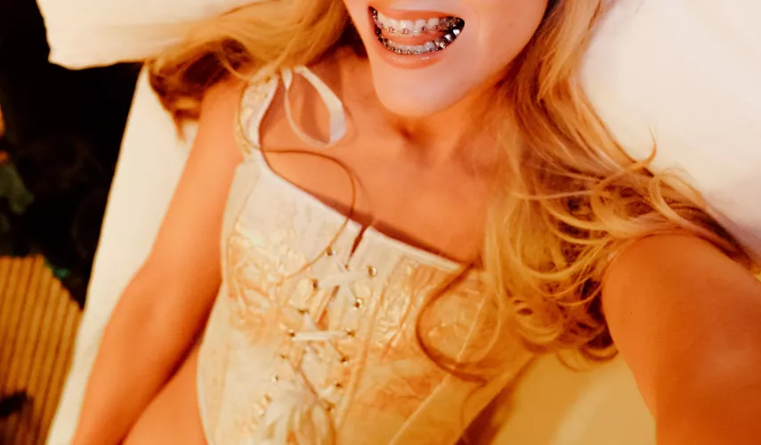 Pretty in gold ✨ by andie_x