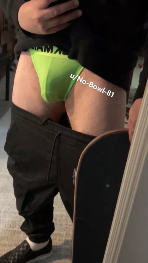 ready to skate  by No-Bowl-81