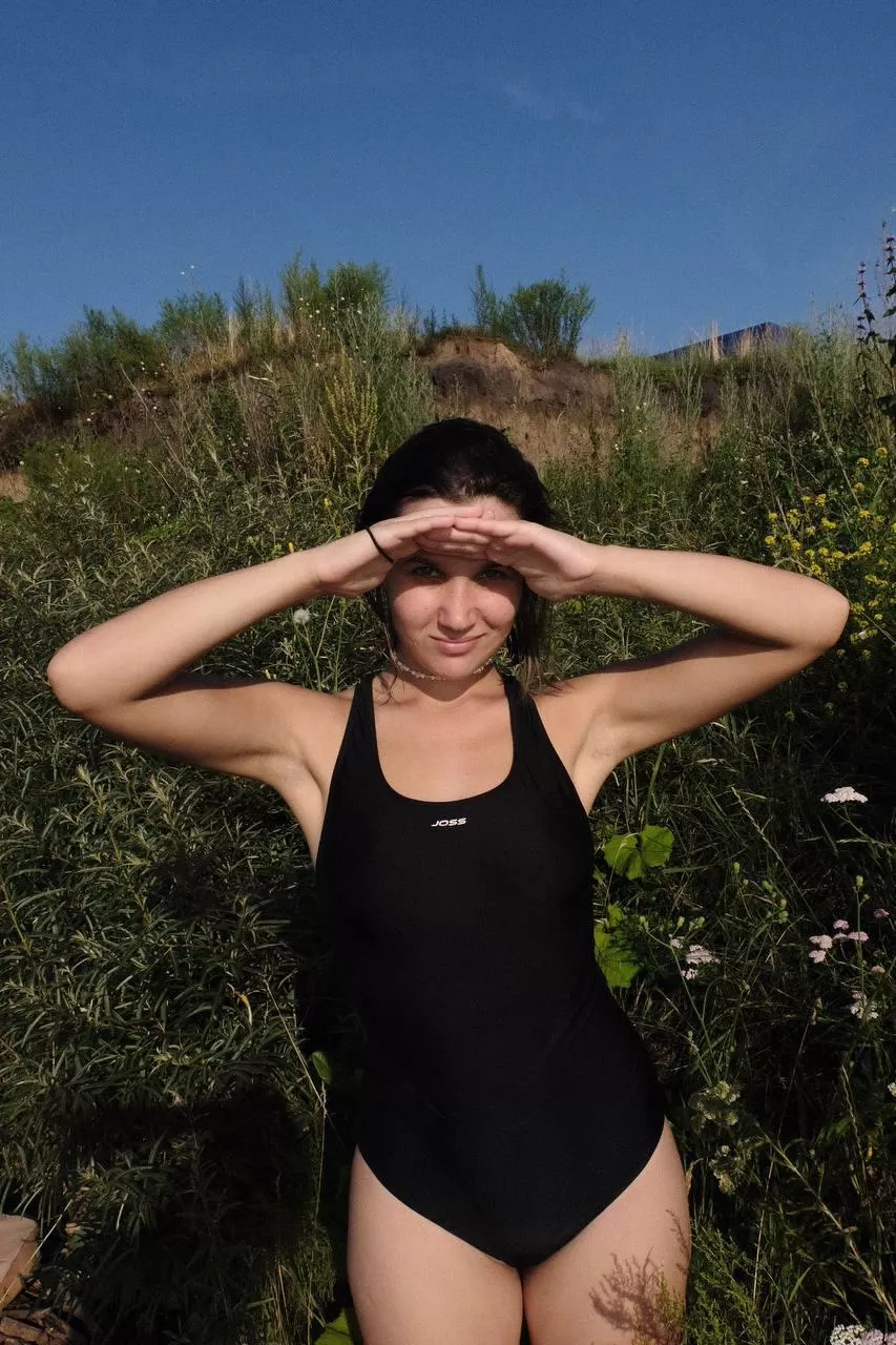 Shall we walk to the river together?  posted by Cornelia-ilduston1