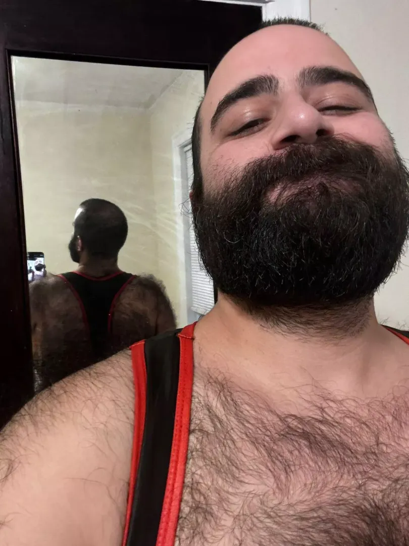 Trying out the singlet. I’ve never worn it in public…yet.  posted by bearded_martha