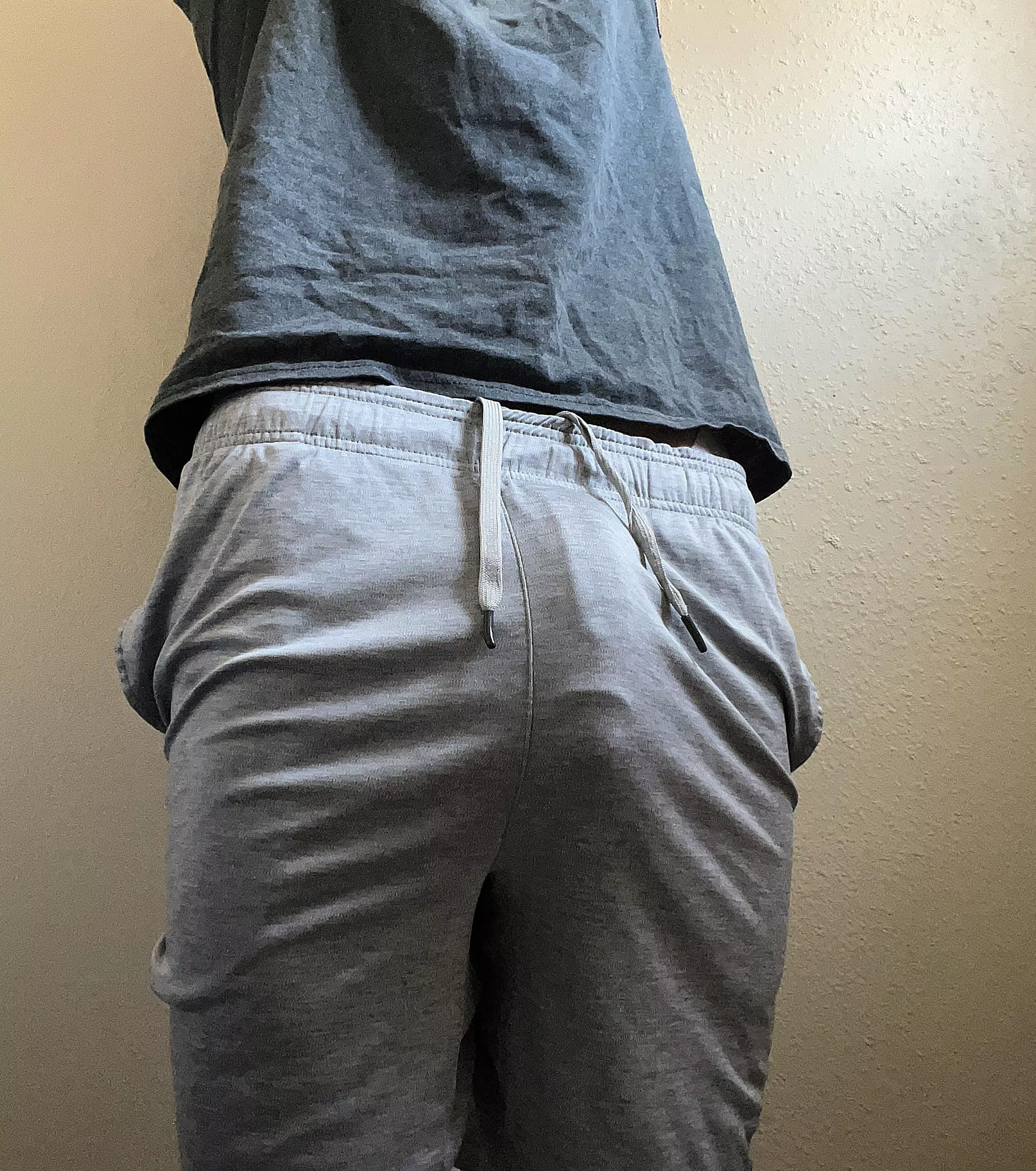 Who’s pulling them off? posted by Jakzum