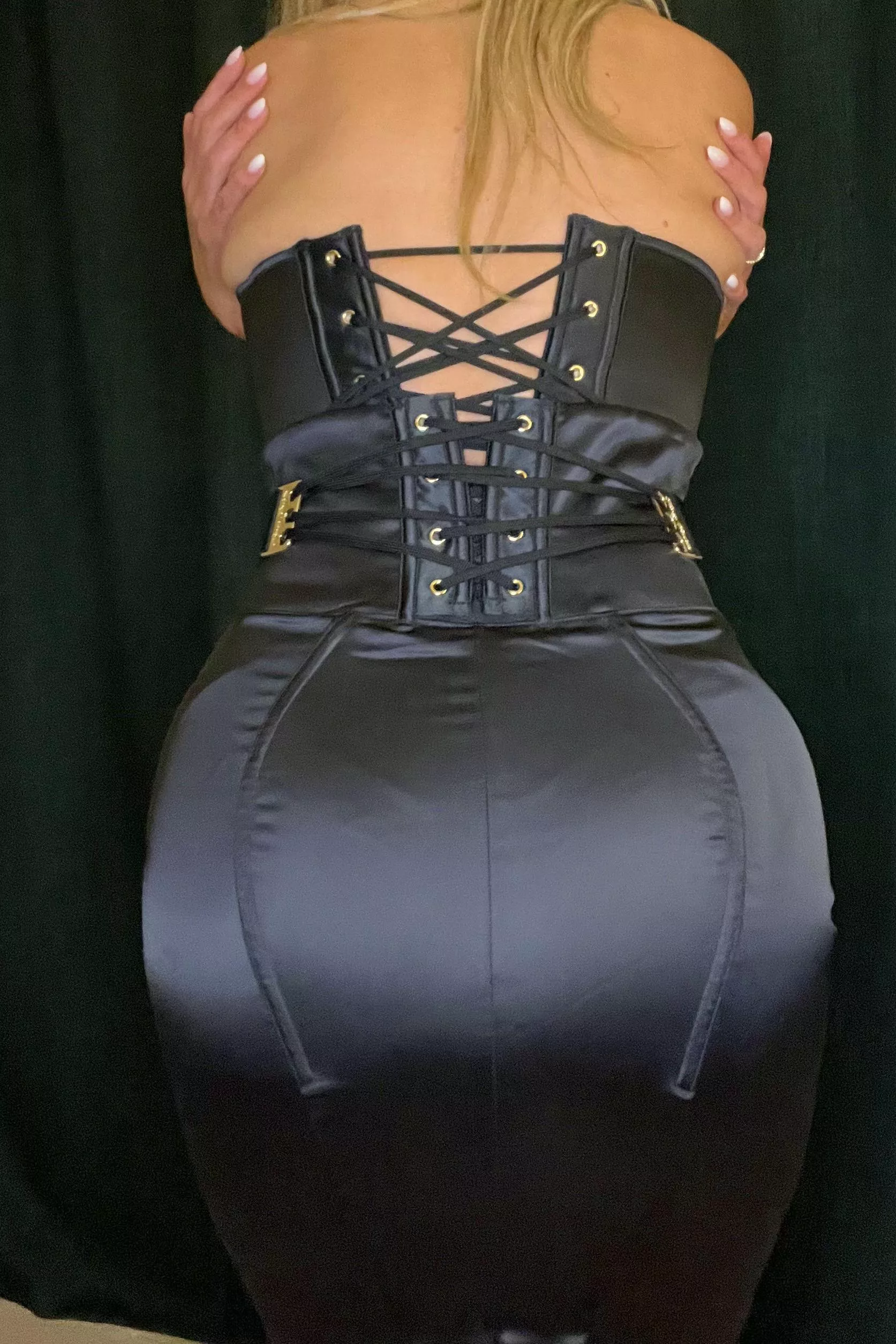 A little view from behind posted by legally_mel