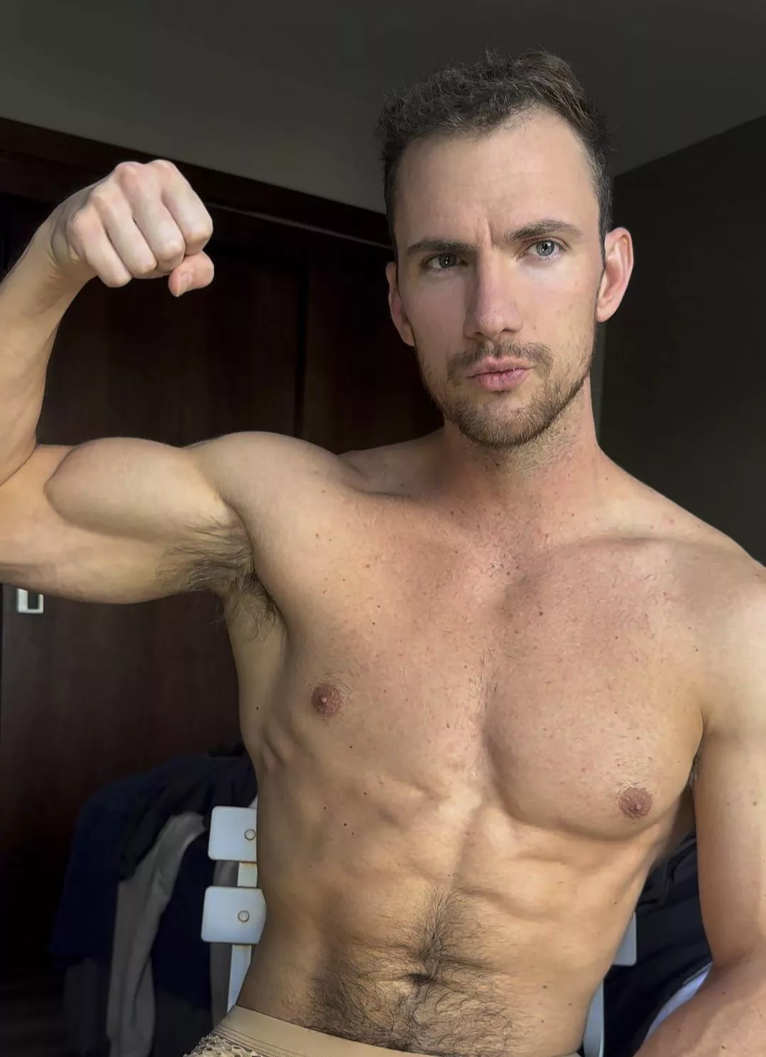 Come sniff posted by ConfidentialPhysique