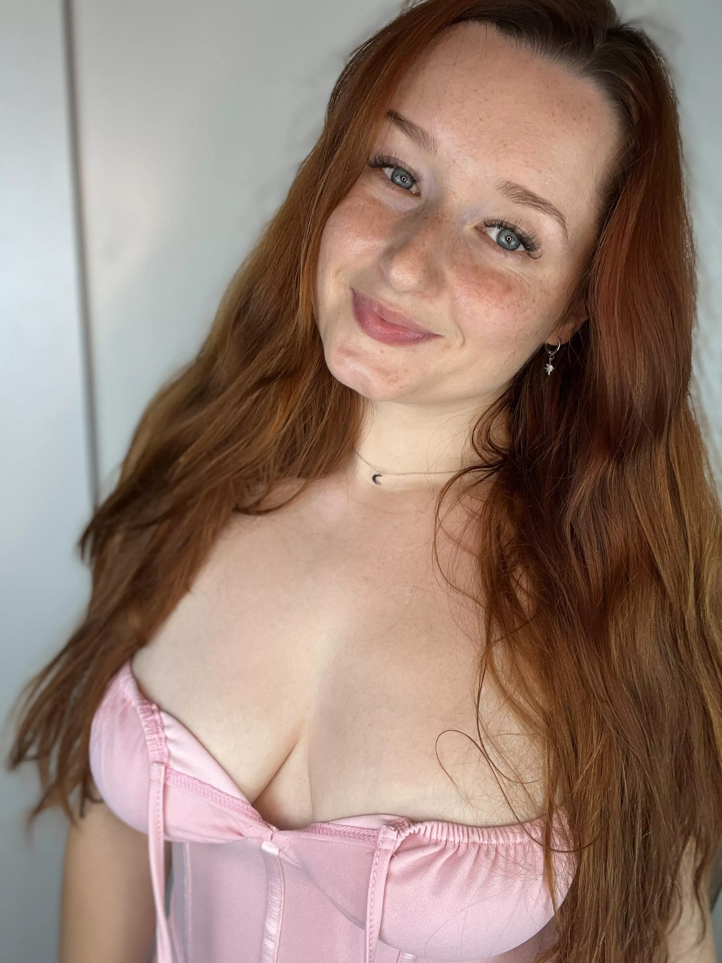 Feeling cute in this picture :) [irtr] posted by eastern_eu_baby