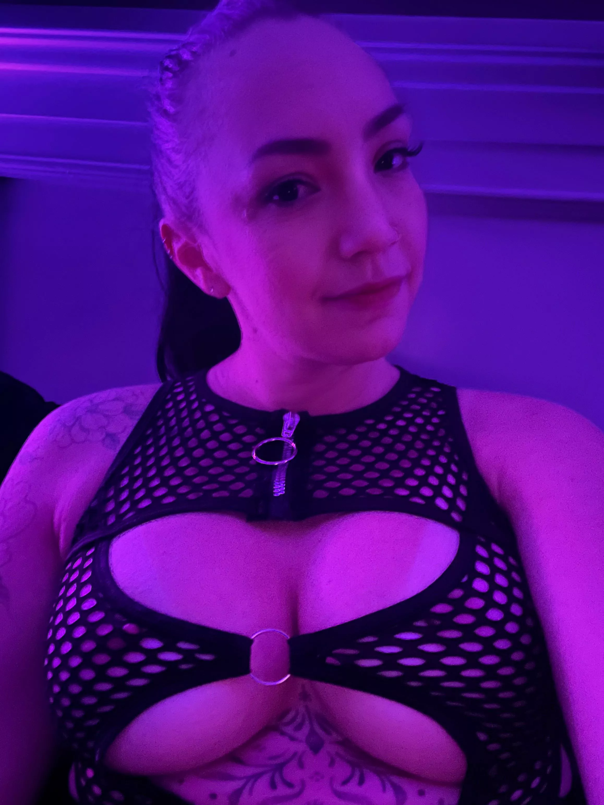 Happy Milfie Monday! posted by thejohnsons8336