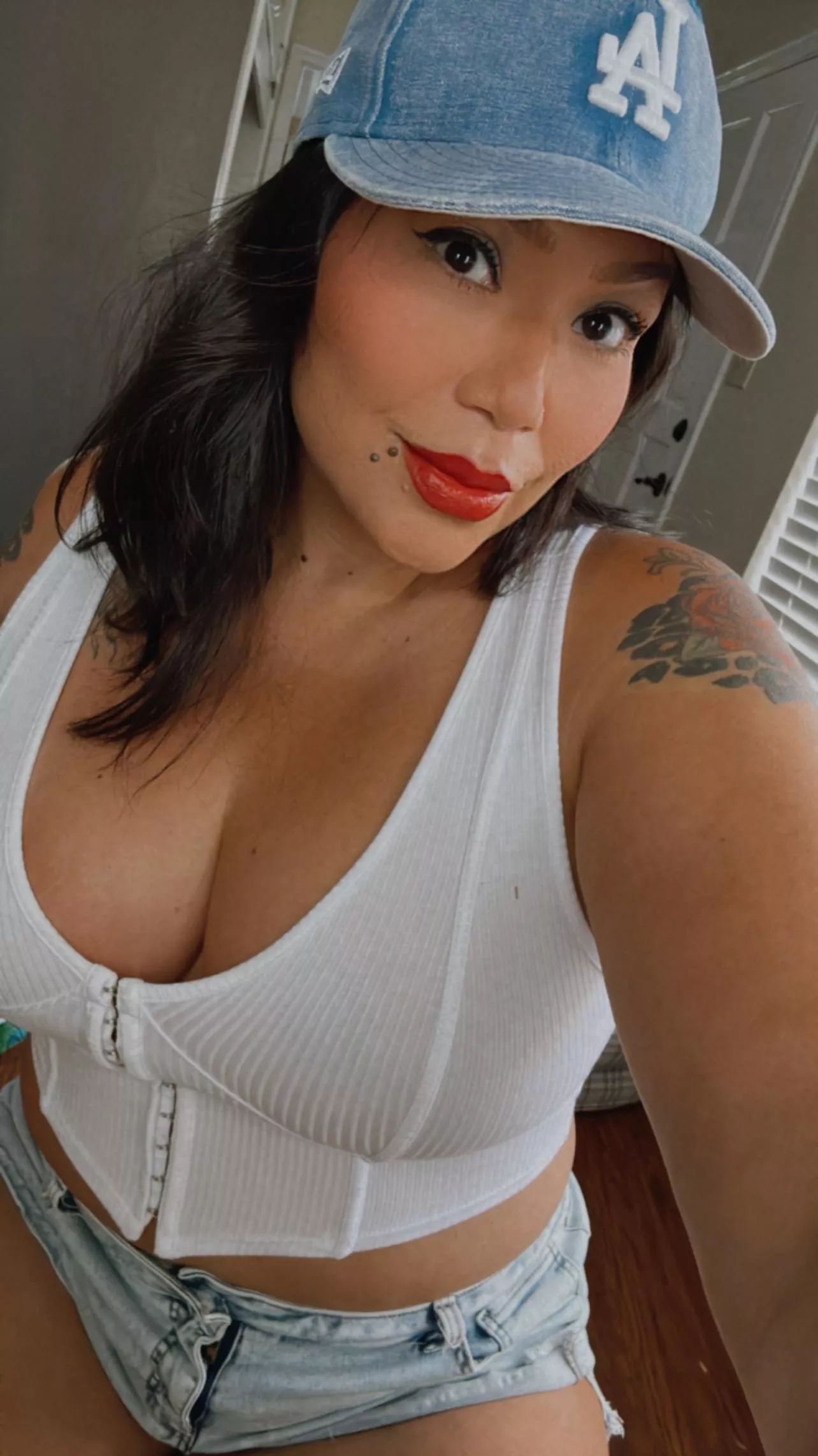 Happy Monday Loves.....XOXO posted by Kinky_Lexxxi