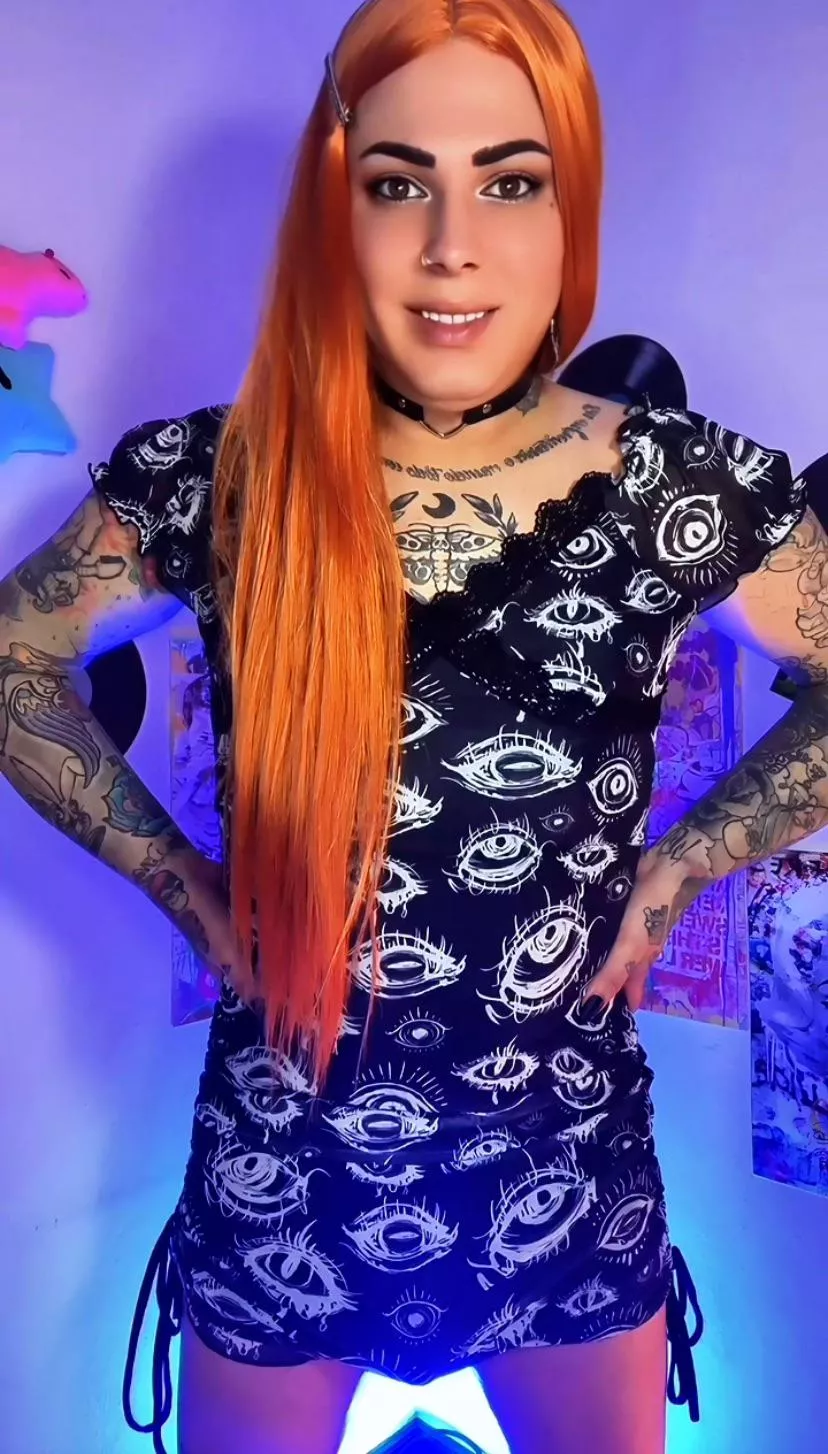 I loved my new dress 🖤 did you like it? 🥰 posted by emmaink-trans