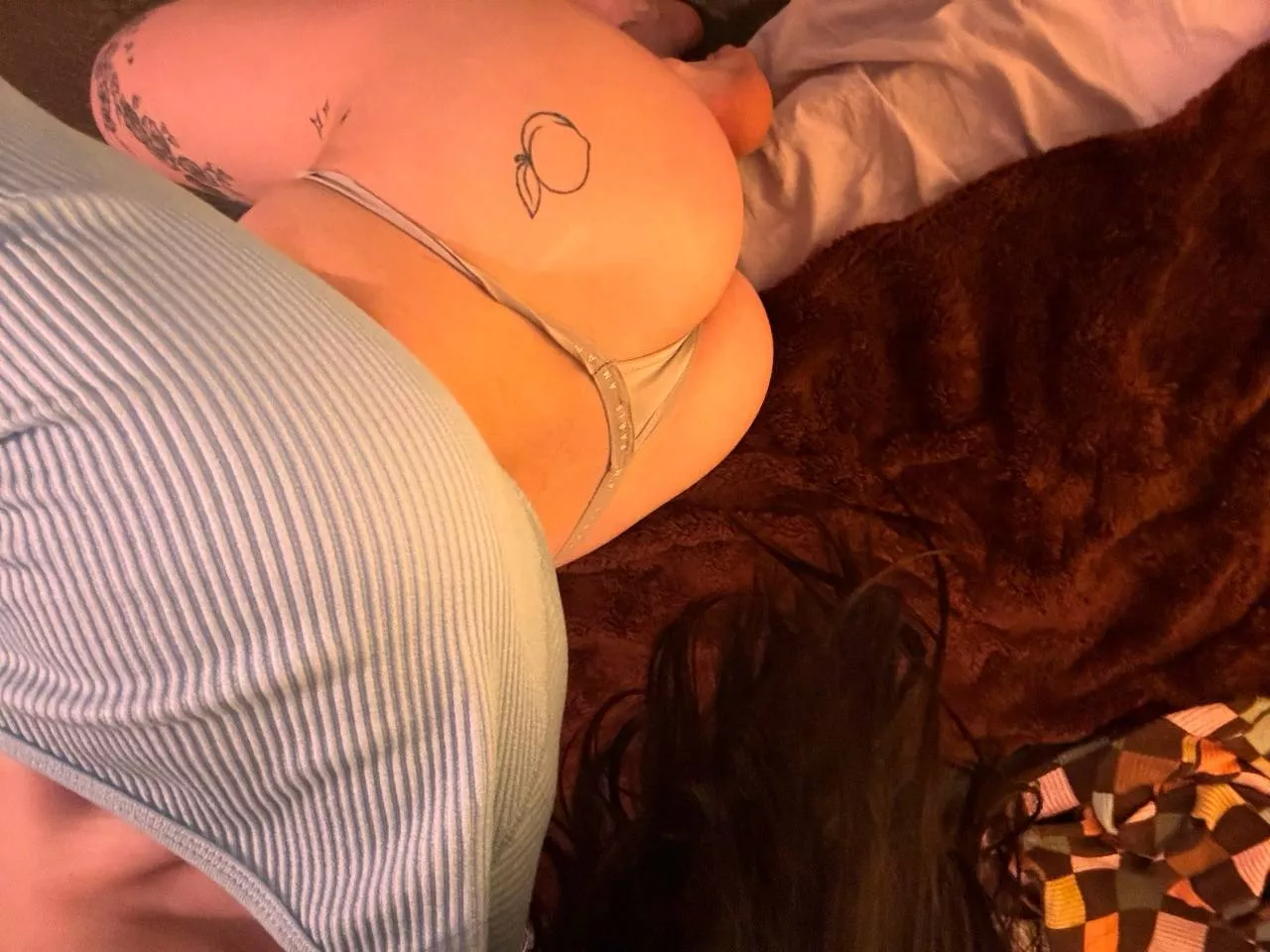 Its a POV of an younger petite posted by LovelyWhisperxxe