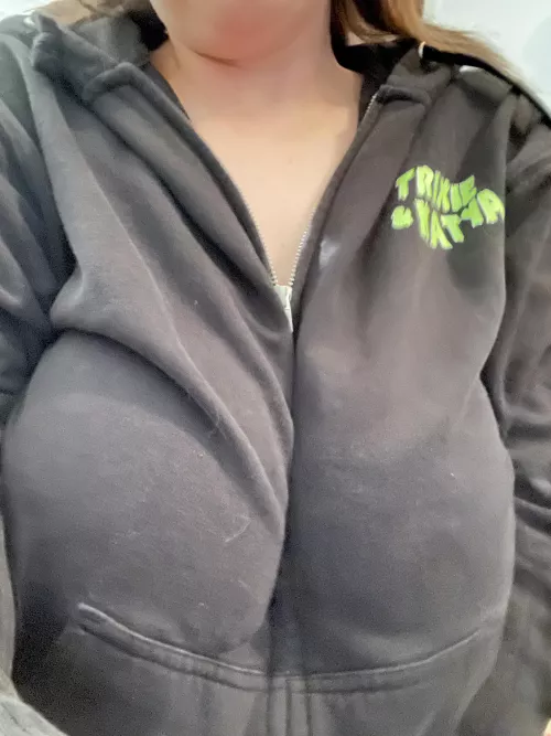 Jacket time!  by MassiveApple3405