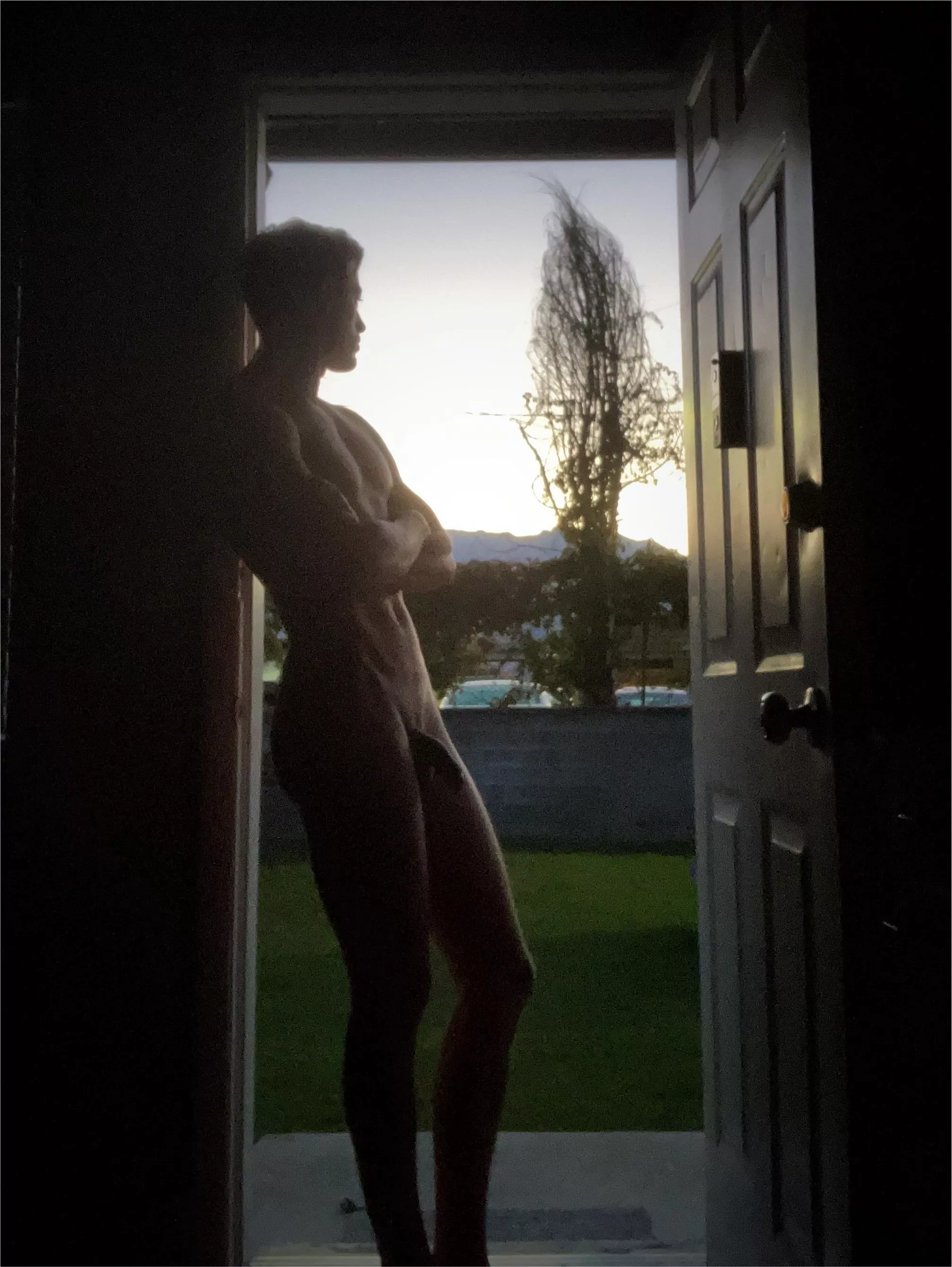 Monday morning vibes posted by SMBHeat9