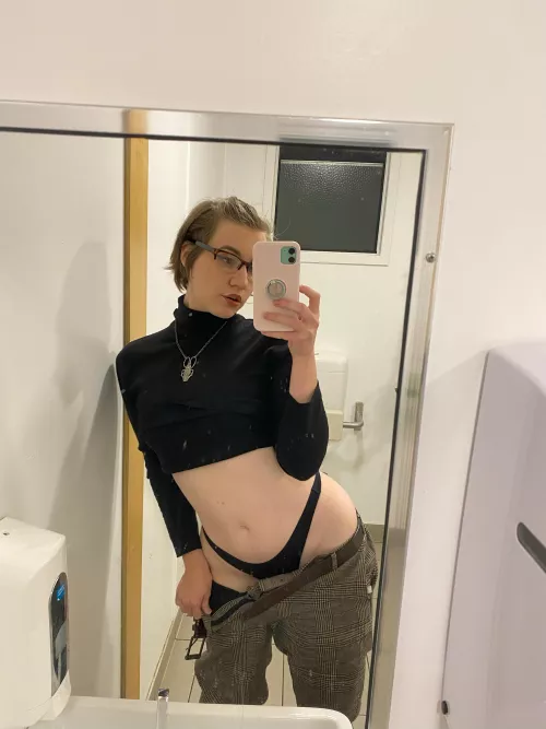 My favourite thing to do is send you lewds when you're at work by DonnaMaeTrichs