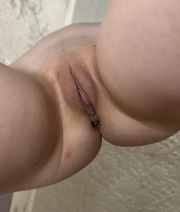 My sweet pussy needs to be filled posted by stone_sexy