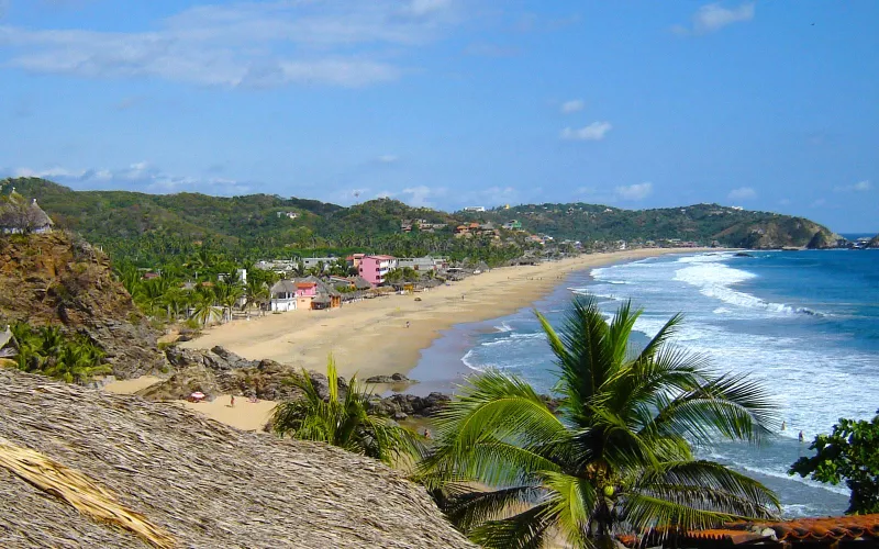 Playa Zipolite, Mexico by IndependentMud6246