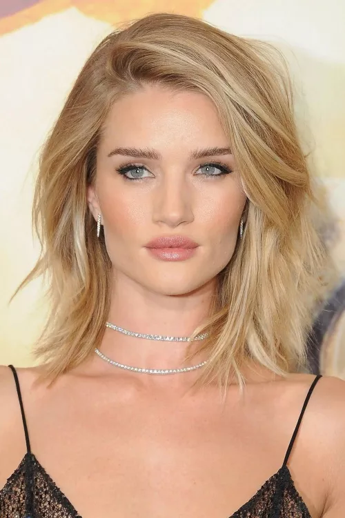 Rosie Huntington-Whiteley by JumpySignature5588