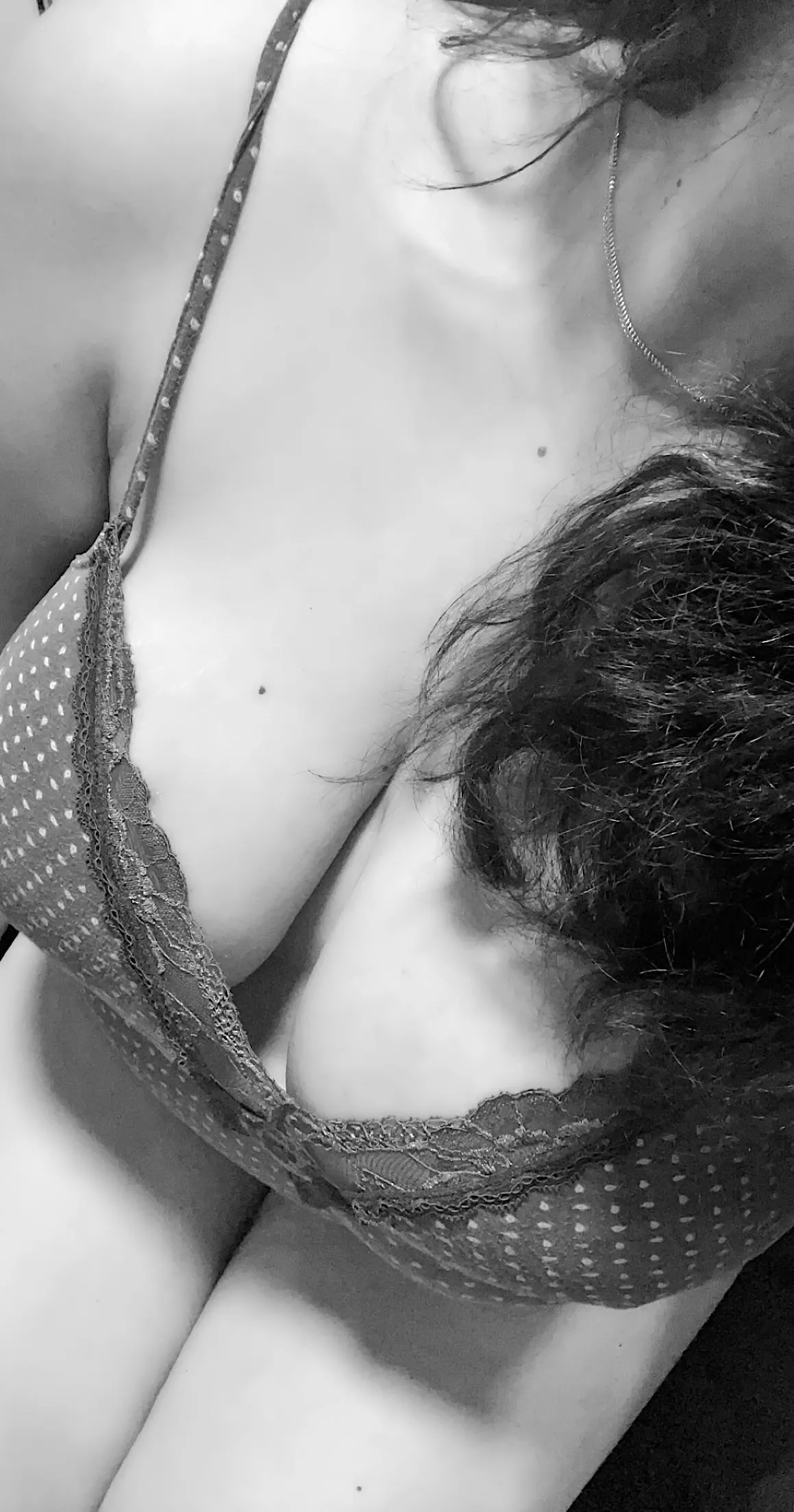 Stay in and cuddle? posted by Comfortable_Newt3632