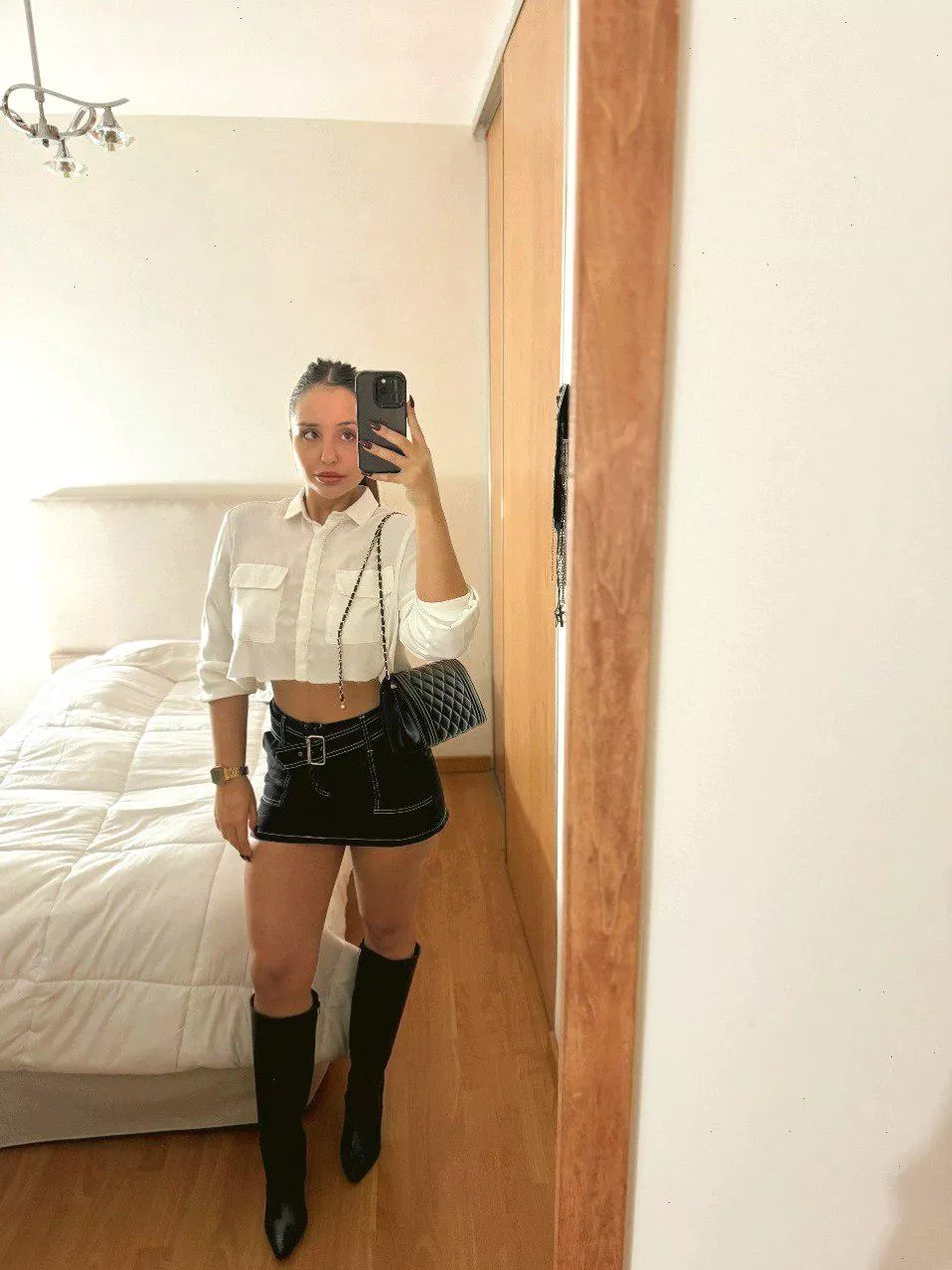 sure we all hate Mondays posted by Busty_Misty