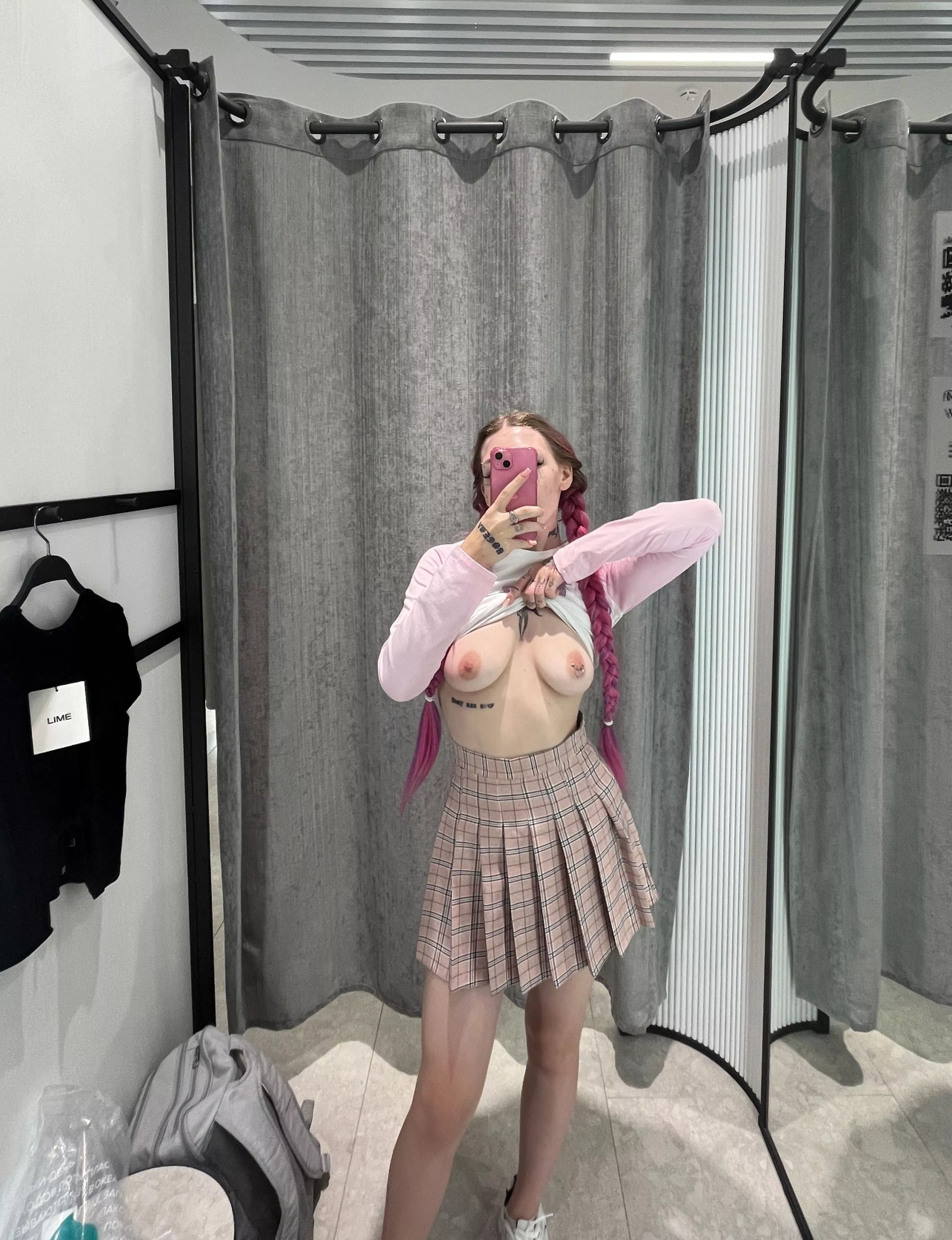 Want to suck my breasts right in the fitting room posted by Wonderfullbabyy