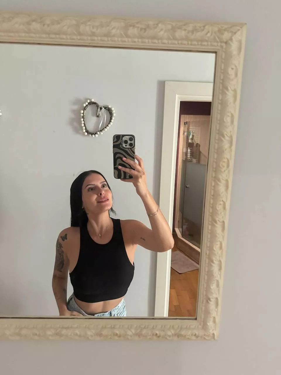 What grade would you give this croptop? posted by SexyPenny534