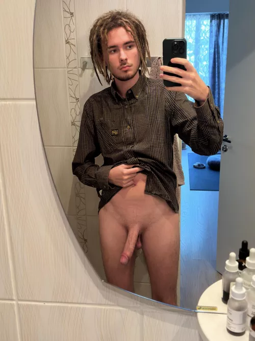 Who gonna help me with it? by lnternetdumbass