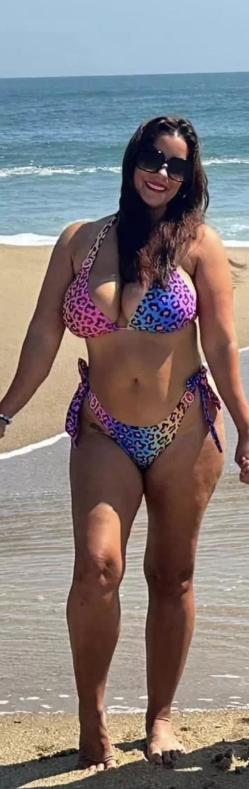 Busty milf by Ok_Flan_3022