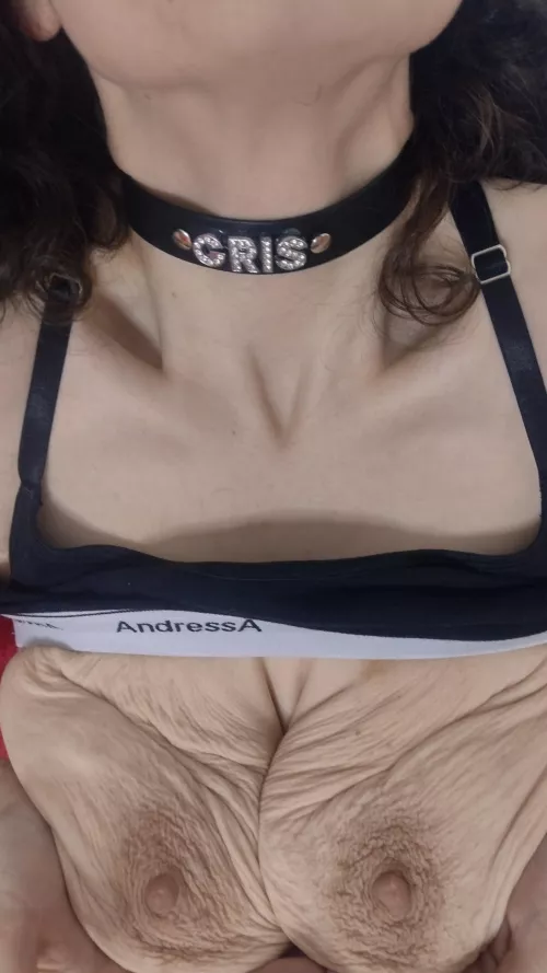 I love how my areolas look in this photo by grisbitchofadan_