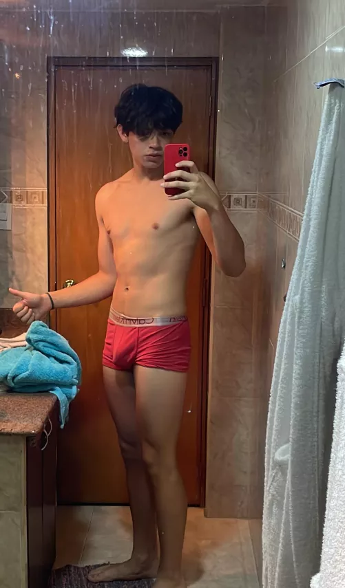 i’m bored  by sam_ruczy