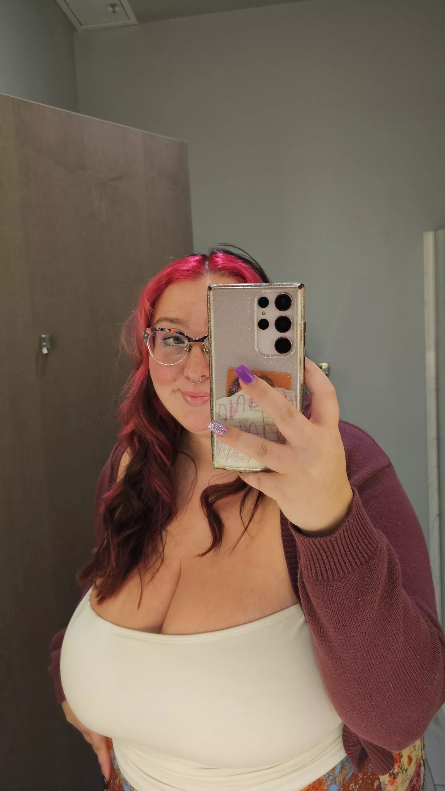 It was my birthday yesterday & now im 27!! 🥰 posted by sapphiremelonz