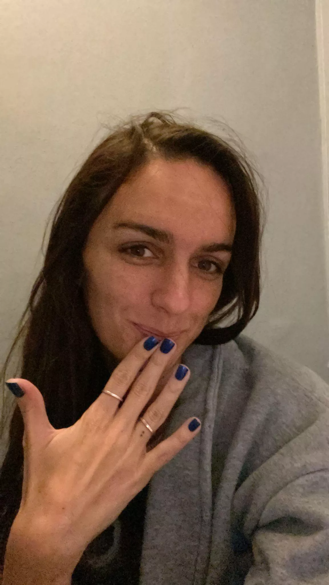 Let your nails do the talking posted by Fixy_dusk01