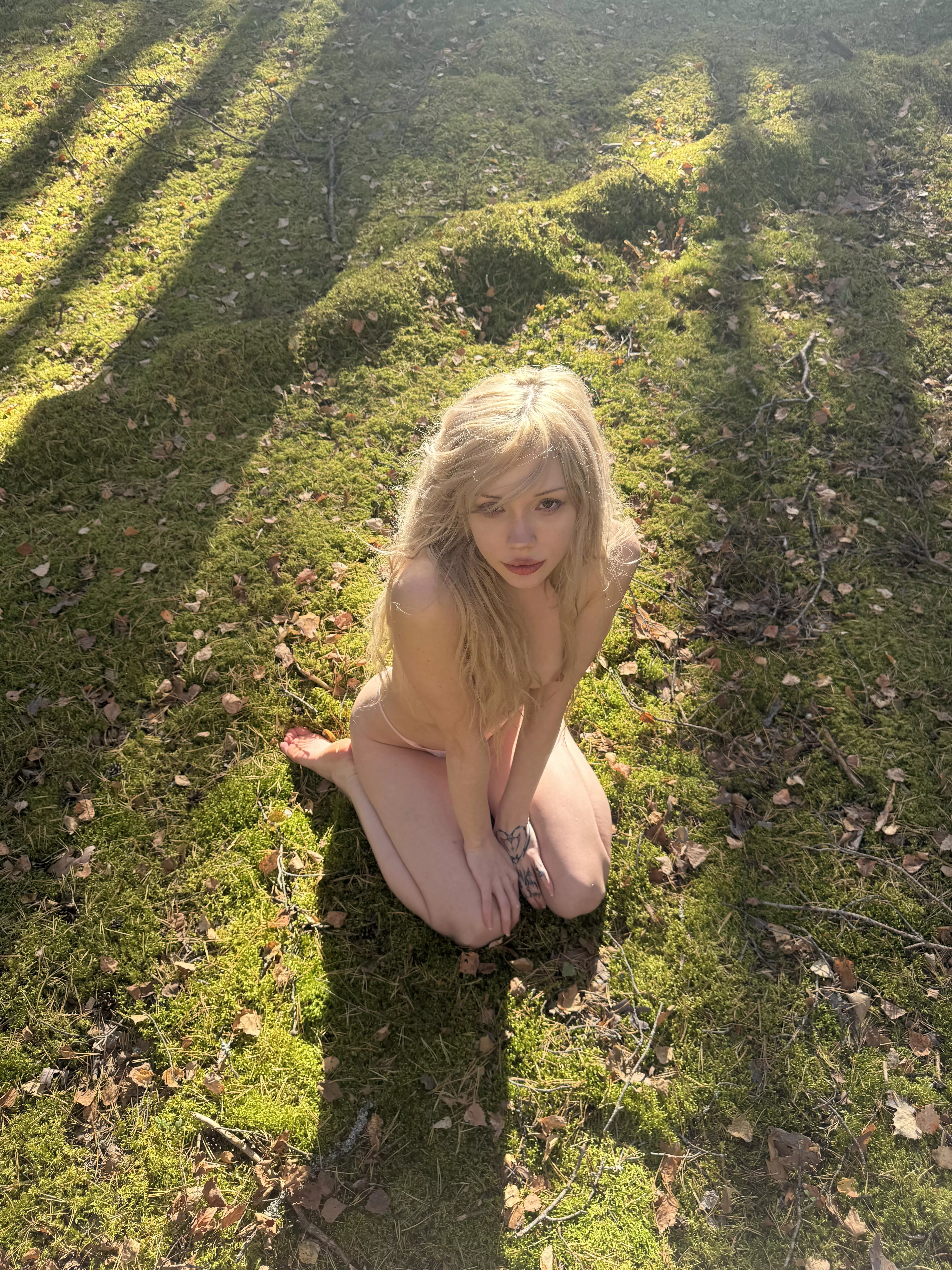 Life is just better when you’re naked posted by miss_lorii