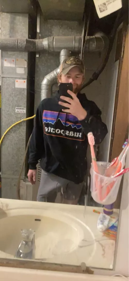 Look too close and it might poke you;) by mastermcodu