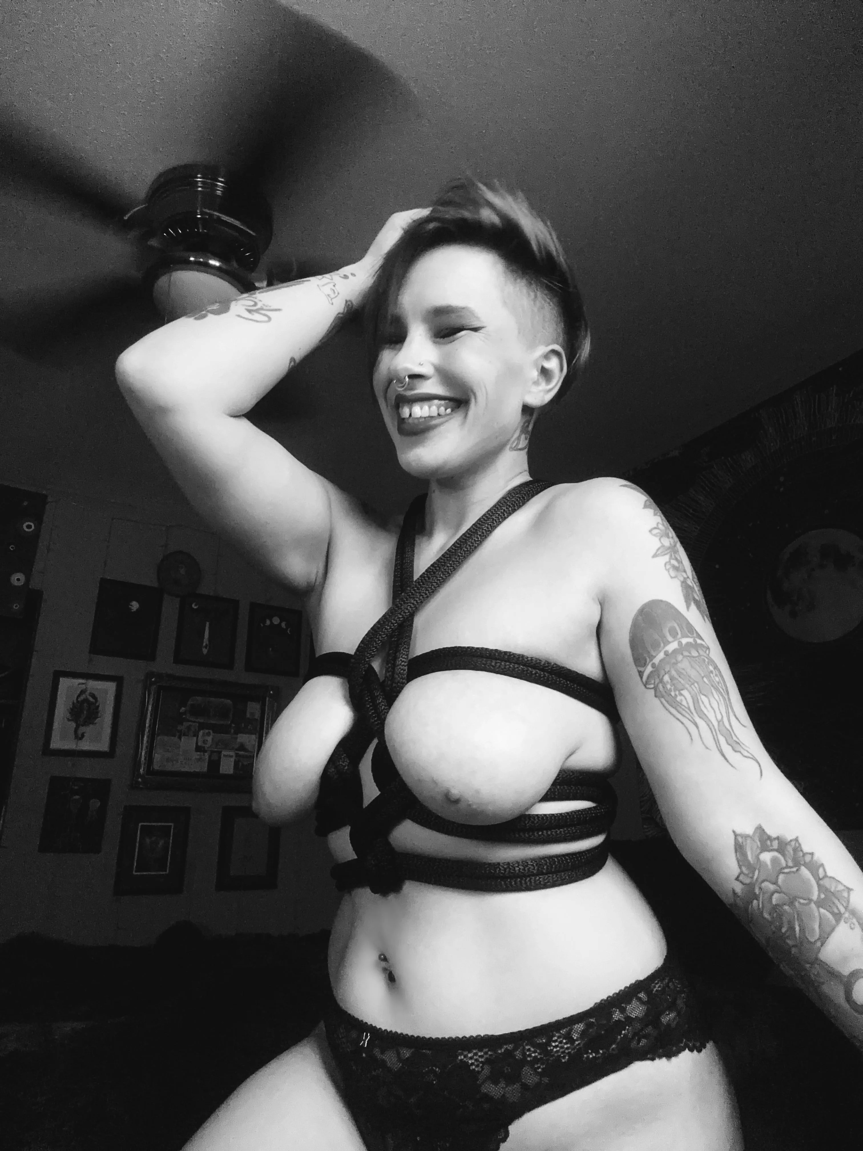 Newbie here with a self tie  posted by WhiskeySourPunch