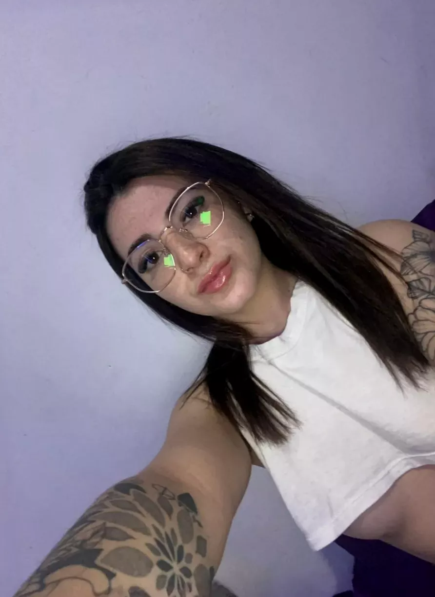 no bra makes me feel so freee posted by MasterSquirrel18