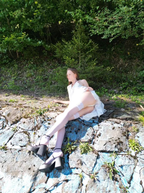 Shame they say ...and I don´t care by Beauty-Full-Nature